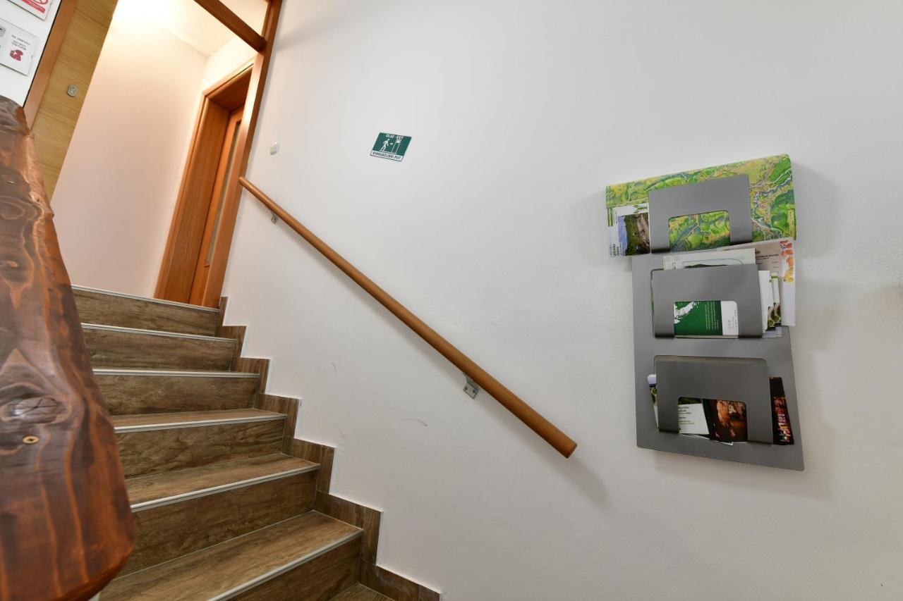 Apartman Jelena Rakovica Exterior foto